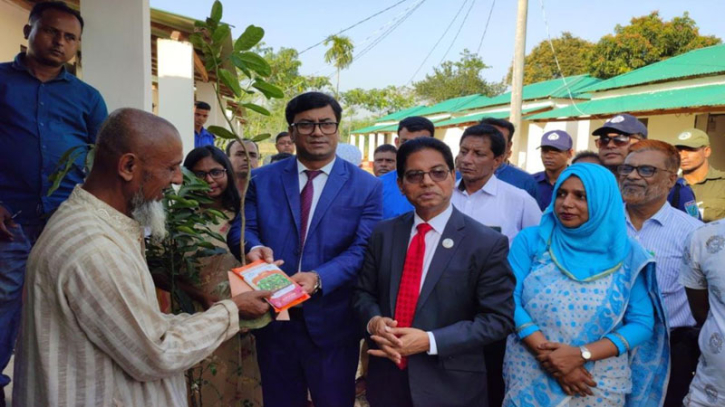 সিলেটের চার উপজেলার ৬০৬টি পরিবারকে জমিসহ ঘর দেবেন প্রধানমন্ত্রী