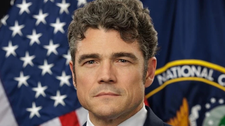 সরে দাঁড়ালেন যুক্তরাষ্ট্রের কাউন্টার-টেররিজম সেন্টারের প্রধান