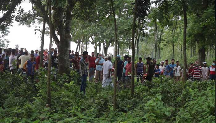 ঠাকুরগাঁওয়ে অর্ধগলিত এক নারীর লাশ উদ্ধার