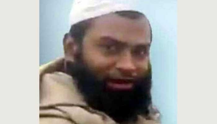 শিশু শিক্ষার্থীকে বলাৎকার: সেই মাদ্রাসা শিক্ষক গ্রেপ্তার শিশু শিক্ষার্থীকে বলাৎকার: সেই মাদ্রাসা শিক্ষক গ্রেপ্তার