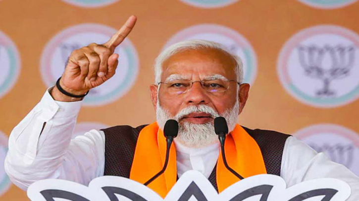 চা ওয়ালা তিনবার প্রধানমন্ত্রী হওয়ায় ছটফট করছে কংগ্রেস : মোদি চা ওয়ালা তিনবার প্রধানমন্ত্রী হওয়ায় ছটফট করছে কংগ্রেস : মোদি