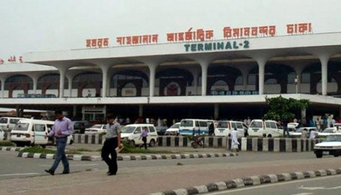 আখেরি মোনাজাতের দিন বিদেশগামীরা পাবেন ফ্রি মাইক্রো সার্ভিস আখেরি মোনাজাতের দিন বিদেশগামীরা পাবেন ফ্রি মাইক্রো সার্ভিস