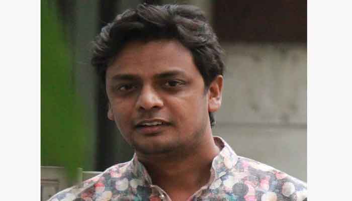 আকিব শিকদারের দুটি কবিতা আকিব শিকদারের দুটি কবিতা