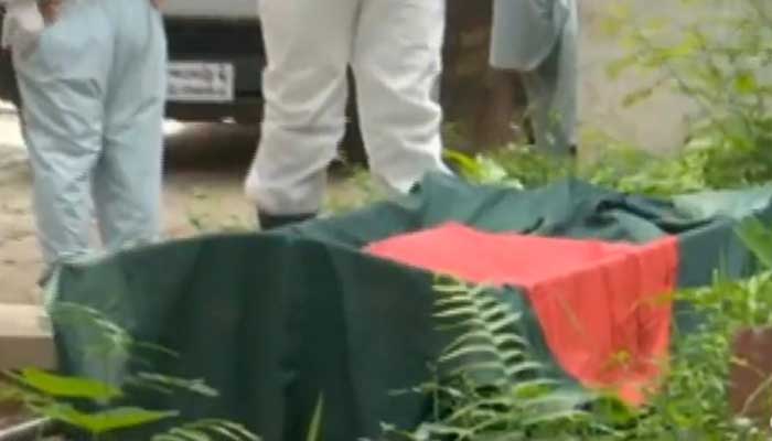 আনিসুজ্জামানের দাফন সম্পন্ন আনিসুজ্জামানের দাফন সম্পন্ন
