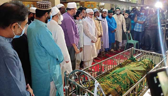 এটিএম শামসুজ্জামানের প্রথম জানাজা সম্পন্ন এটিএম শামসুজ্জামানের প্রথম জানাজা সম্পন্ন