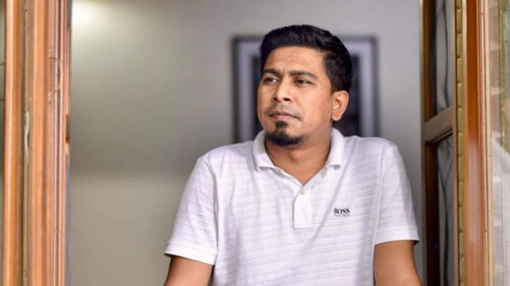 কোকের বিজ্ঞাপন নিয়ে অমিকে ৪৮ ঘণ্টার আলটিমেটাম কোকের বিজ্ঞাপন নিয়ে অমিকে ৪৮ ঘণ্টার আলটিমেটাম