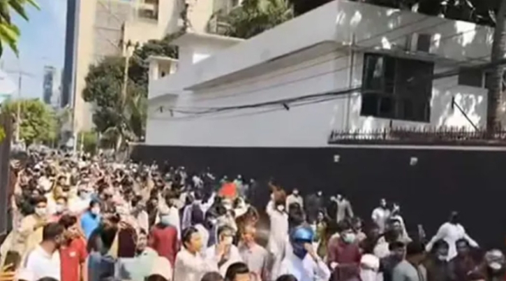 রাজধানীতে ফের আওয়ামী লীগের ঝটিকা মিছিল