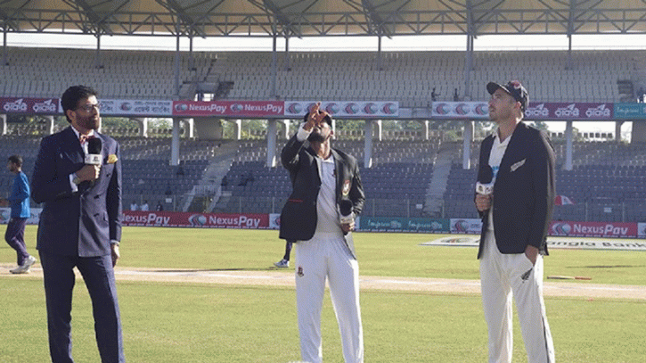 টস জিতে ব্যাটিংয়ে বাংলাদেশ টস জিতে ব্যাটিংয়ে বাংলাদেশ