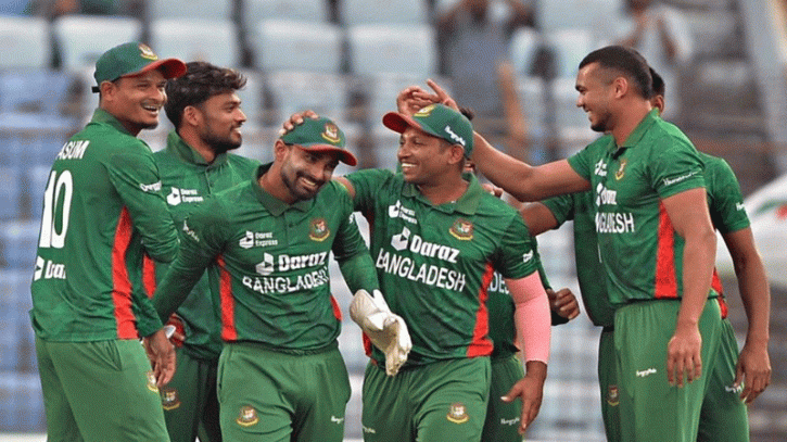 এক ম্যাচ হাতে রেখেই সিরিজ নিশ্চিত বাংলাদেশের এক ম্যাচ হাতে রেখেই সিরিজ নিশ্চিত বাংলাদেশের