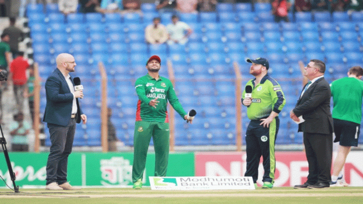 হোয়াইটওয়াশের লক্ষ্যে টস জিতে ব্যাটিংয়ে বাংলাদেশ হোয়াইটওয়াশের লক্ষ্যে টস জিতে ব্যাটিংয়ে বাংলাদেশ
