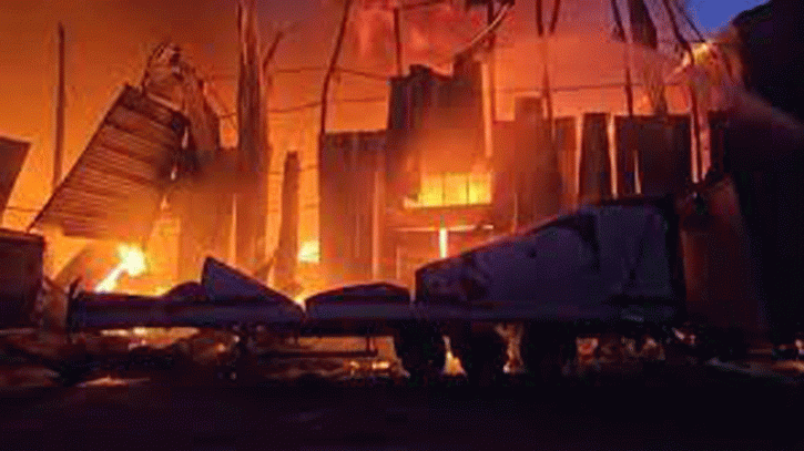 রাশিয়া-ইউক্রেন পাল্টাপাল্টি হামলা, নিহত ২ রাশিয়া-ইউক্রেন পাল্টাপাল্টি হামলা, নিহত ২