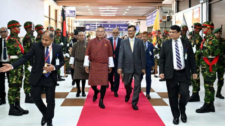 ঢাকা ছাড়লেন ভুটানের প্রধানমন্ত্রী