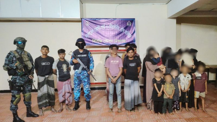 গহীন পাহাড়ে ‘গোপন বন্দিশালা’, শিশুসহ ২৫ জন উদ্ধার