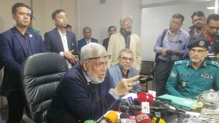 বিআরটিএ বন্ধ করে দেওয়ার হুঁশিয়ারি দিলেন উপদেষ্টা বিআরটিএ বন্ধ করে দেওয়ার হুঁশিয়ারি দিলেন উপদেষ্টা