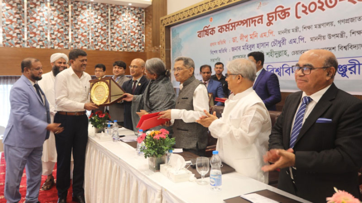 বার্ষিক কর্মসম্পাদন চুক্তিতে টানা দ্বিতীয়বার শ্রেষ্ঠ বশেমুরকৃবি বার্ষিক কর্মসম্পাদন চুক্তিতে টানা দ্বিতীয়বার শ্রেষ্ঠ বশেমুরকৃবি