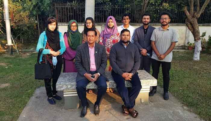 চট্টগ্রামের হালদা নদীর কার্পজাতীয় মাছের জীবন-রহস্য উদঘাটন চট্টগ্রামের হালদা নদীর কার্পজাতীয় মাছের জীবন-রহস্য উদঘাটন