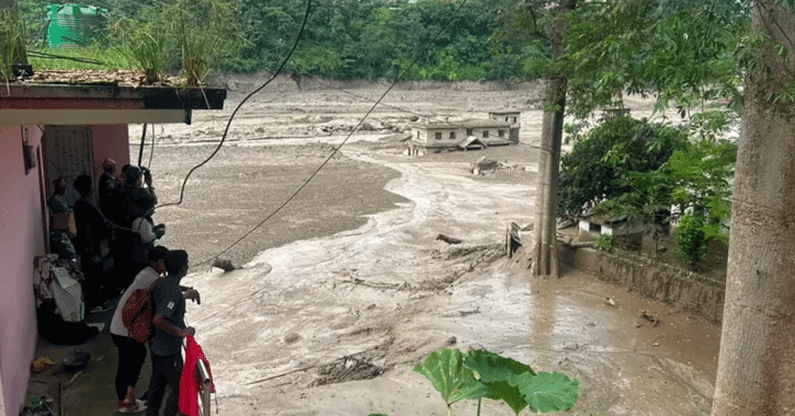 নেপালে আবারও প্রাকৃতিক দুযোর্গ: ভেসে গেল ৪০ বাড়ি
