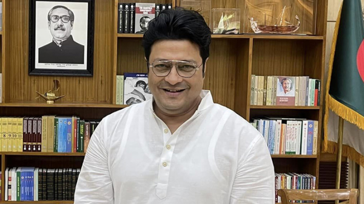চিত্রনায়ক ফেরদৌসের বিরুদ্ধে হত্যা মামলা চিত্রনায়ক ফেরদৌসের বিরুদ্ধে হত্যা মামলা