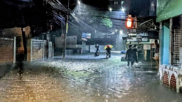 সিলেটে ফের ভারি বর্ষণের পূর্বাভাস : বন্যার শঙ্কা সিলেটে ফের ভারি বর্ষণের পূর্বাভাস : বন্যার শঙ্কা