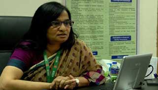 ভ্যাকসিনের পার্শ্বপ্রতিক্রিয়া সম্পর্কে জানালেন সেব্রিনা ফ্লোরা