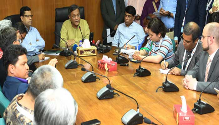 বাংলাদেশের ইতিবাচক দিক তুলে ধরুন: তথ্যমন্ত্রী বাংলাদেশের ইতিবাচক দিক তুলে ধরুন: তথ্যমন্ত্রী