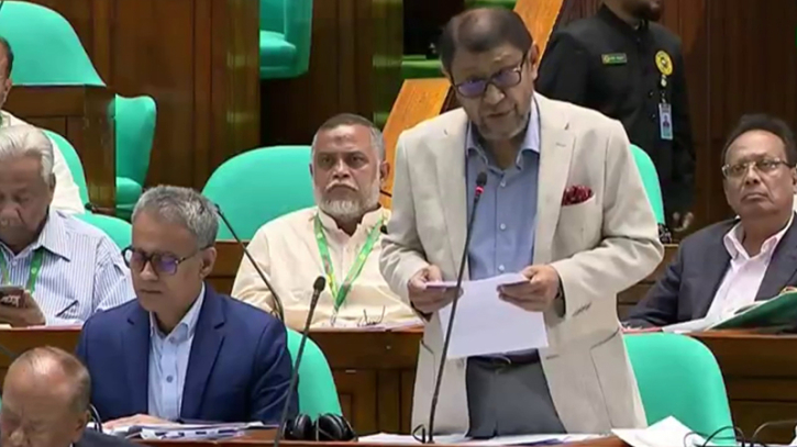 একযোগে সারা দেশে হামের টিকা দেয়া হবে ২০ এপ্রিল: স্বাস্থ্যমন্ত্রী