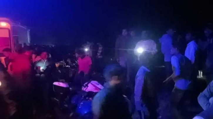 ভারতে ভয়াবহ ট্রেন দুর্ঘটনায় নিহত ২, বহু হতাহতের আশঙ্কা ভারতে ভয়াবহ ট্রেন দুর্ঘটনায় নিহত ২, বহু হতাহতের আশঙ্কা