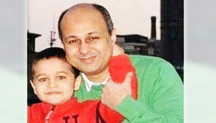 জায়ানের বাবার লিভারে বোমার স্প্লিন্টার পাওয়া গেছে : শেখ সেলিম জায়ানের বাবার লিভারে বোমার স্প্লিন্টার পাওয়া গেছে : শেখ সেলিম