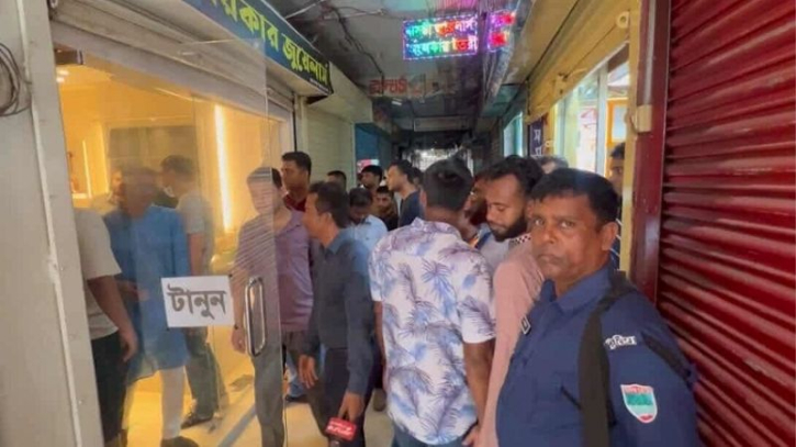 কুষ্টিয়ায় ৩ স্বর্ণের দোকানে চুরি