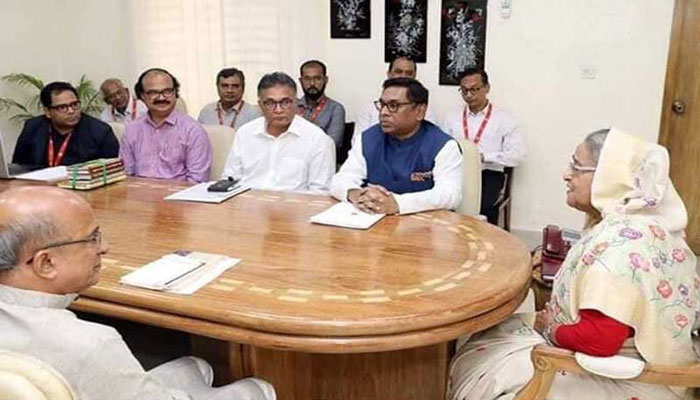 জগন্নাথ বিশ্ববিদ্যলয়ের নতুন ক্যাম্পসের নকশা দেখলেন প্রধানমন্ত্রী জগন্নাথ বিশ্ববিদ্যলয়ের নতুন ক্যাম্পসের নকশা দেখলেন প্রধানমন্ত্রী