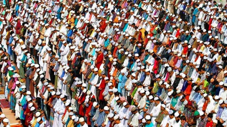 তুরাগ তীরে দেশের বৃহত্তম জুমার জামাত সম্পন্ন
