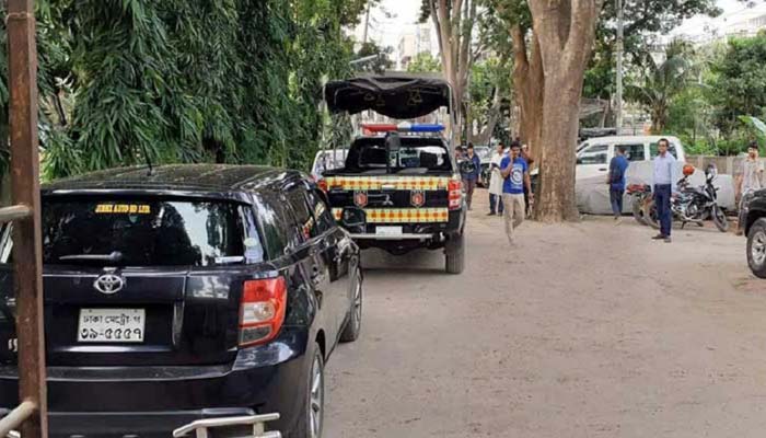 কলাবাগানে ক্যাসিনোর খুঁজে র্যাবের অভিযান কলাবাগানে ক্যাসিনোর খুঁজে র্যাবের অভিযান