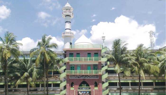 হাটহাজারী মাদরাসার দায়িত্বে ৩ জ্যেষ্ঠ শিক্ষক