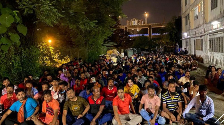 মালয়েশিয়ায় ২৫২ বাংলাদেশি আটক মালয়েশিয়ায় ২৫২ বাংলাদেশি আটক
