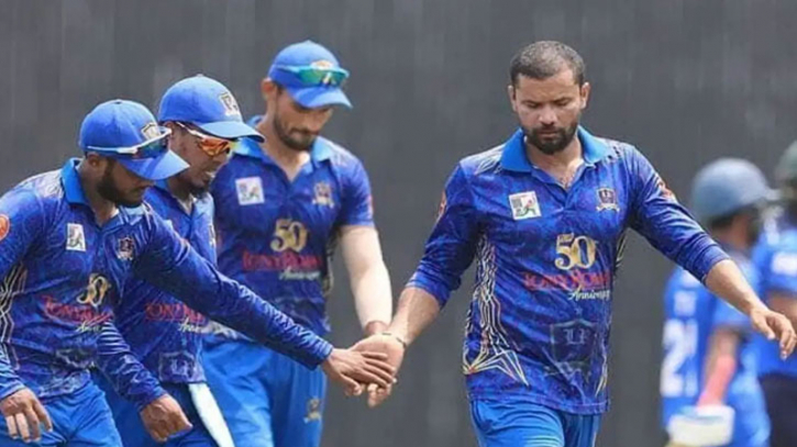 তীব্র যানজটে স্থগিত তামিম-মাশরাফিদের ম্যাচ তীব্র যানজটে স্থগিত তামিম-মাশরাফিদের ম্যাচ