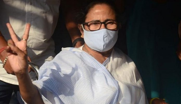 বুধবার মুখ্যমন্ত্রী পদে শপথ নিচ্ছেন মমতা বুধবার মুখ্যমন্ত্রী পদে শপথ নিচ্ছেন মমতা