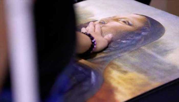 ‘মোনালিসা’ উপভোগ করতে পারবেন অন্ধরাও ‘মোনালিসা’ উপভোগ করতে পারবেন অন্ধরাও