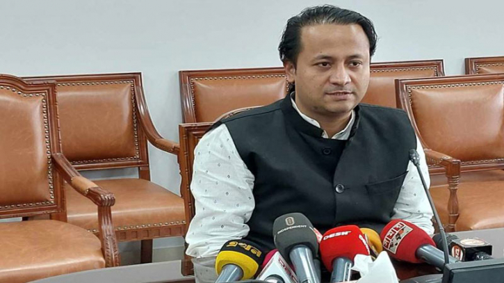 পাঠ্যপুস্তক দিয়েই স্মার্ট সিটিজেন গড়া সম্ভব নয়: শিক্ষামন্ত্রী পাঠ্যপুস্তক দিয়েই স্মার্ট সিটিজেন গড়া সম্ভব নয়: শিক্ষামন্ত্রী