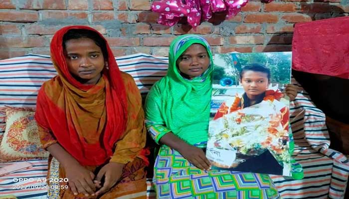 ক্রীড়াঙ্গনে সাফল্য দেখানো নীলা এখন কুষ্টিয়াবাসীর গর্ব ও অহংকার