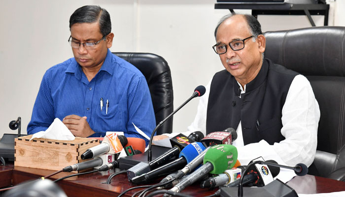 ২২ মে থেকে ট্রেনের আগাম টিকিট : রেলমন্ত্রী