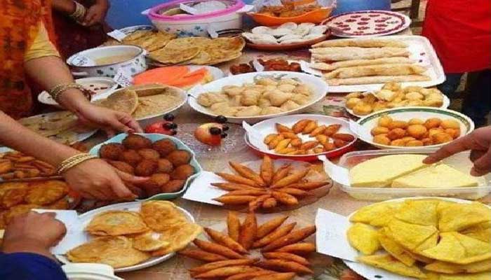 শিল্পকলায় চলছে দশ দিনব্যাপী জাতীয় পিঠা উৎসব শিল্পকলায় চলছে দশ দিনব্যাপী জাতীয় পিঠা উৎসব