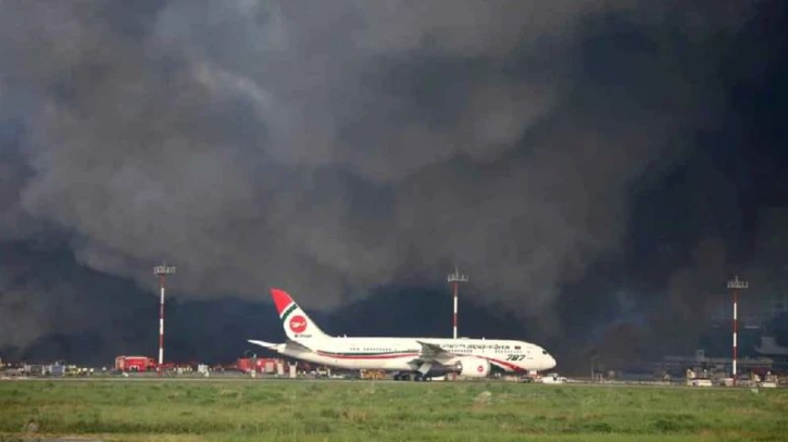 শাহজালাল বিমানবন্দরে ফ্লাইট চলাচল বন্ধ শাহজালাল বিমানবন্দরে ফ্লাইট চলাচল বন্ধ