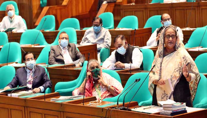 করোনা রোধে সবকিছু নিয়ন্ত্রণ হতে পারে: প্রধানমন্ত্রী করোনা রোধে সবকিছু নিয়ন্ত্রণ হতে পারে: প্রধানমন্ত্রী