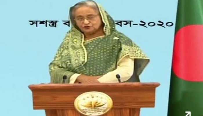 ‘সশস্ত্র বাহিনীকে বিশেষায়িত সামরিক সজ্জায় সজ্জিত করা হচ্ছে’