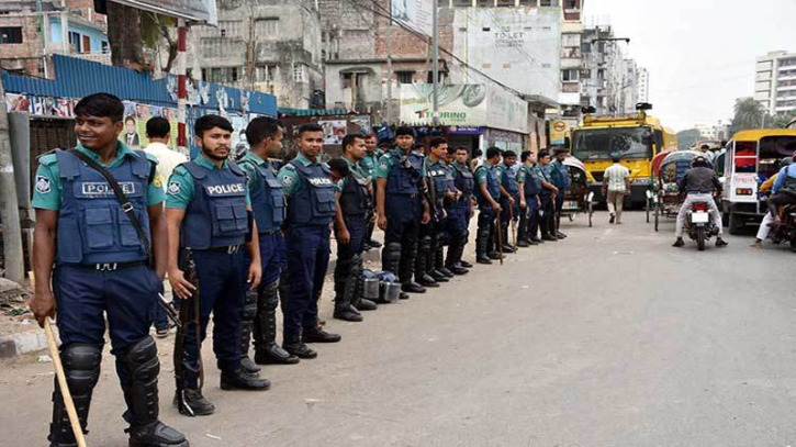 বিএনপির শোভাযাত্রা ঘিরে রাজধানীতে কঠোর নিরাপত্তা বিএনপির শোভাযাত্রা ঘিরে রাজধানীতে কঠোর নিরাপত্তা