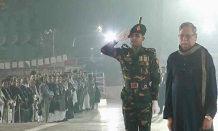 ভাষা শহীদদের প্রতি রাষ্ট্রপতির শ্রদ্ধা নিবেদন