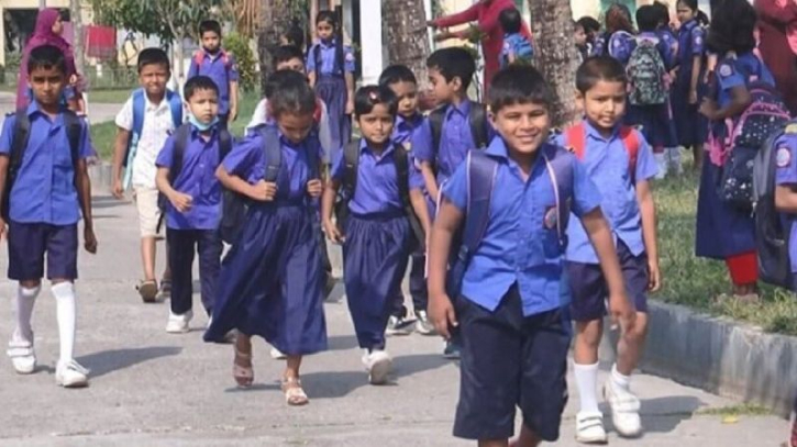 প্রাথমিকে বিনামূল্যে ইউনিফর্ম বিতরণ শুরু ১৬ আগস্ট