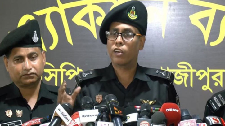 সাংবাদিক হত্যাকাণ্ডে গ্রেপ্তার আসামির দোষ স্বীকার সাংবাদিক হত্যাকাণ্ডে গ্রেপ্তার আসামির দোষ স্বীকার