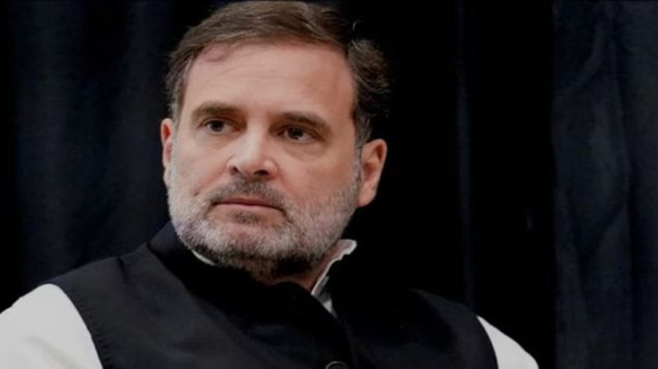 পাকিস্তান ভারতের মাটিতে সন্ত্রাসে মদদ দিচ্ছে: রাহুল গান্ধী পাকিস্তান ভারতের মাটিতে সন্ত্রাসে মদদ দিচ্ছে: রাহুল গান্ধী