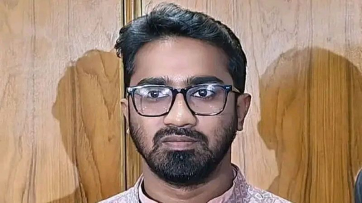 ভবিষ্যতে আরো একটি গণ-অভ্যুত্থান হতে পারে : রাশেদ খান ভবিষ্যতে আরো একটি গণ-অভ্যুত্থান হতে পারে : রাশেদ খান